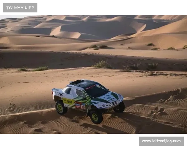 达喀尔拉力赛赛段惊现沙尘暴，车手逆境中坚持竞赛